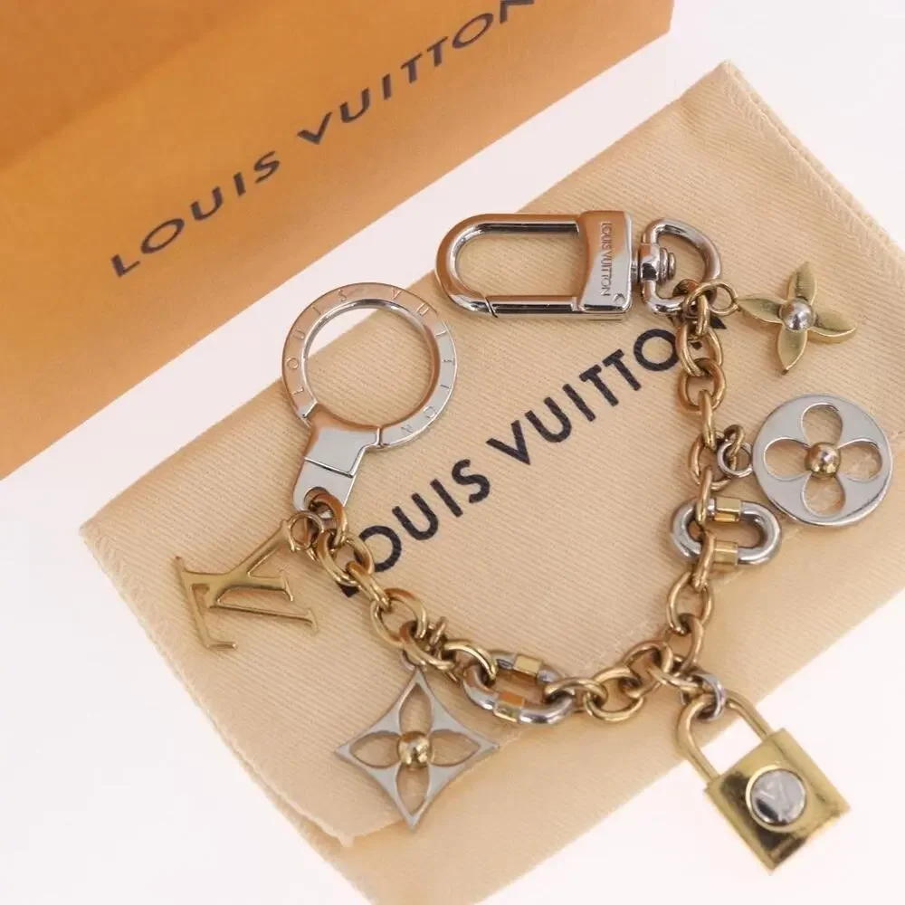 Louis Vuitton Chain LV Padlock Bag Charm Gold